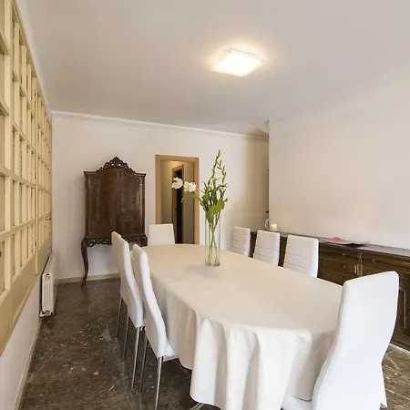 Holiday home Holiday Splendid Park Guell Barcelona