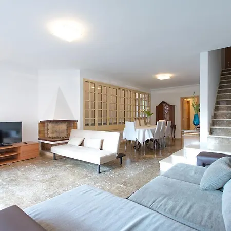 Holiday home Holiday Splendid Park Guell Barcelona